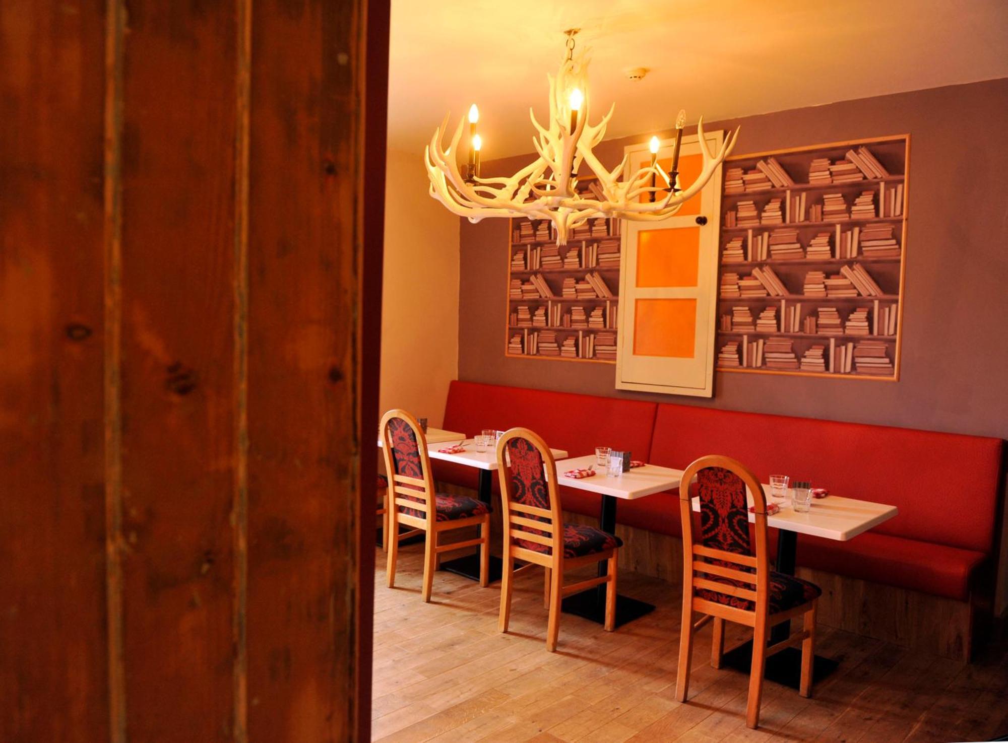 Buccleuch Arms Hotel St Boswells ภายนอก รูปภาพ
