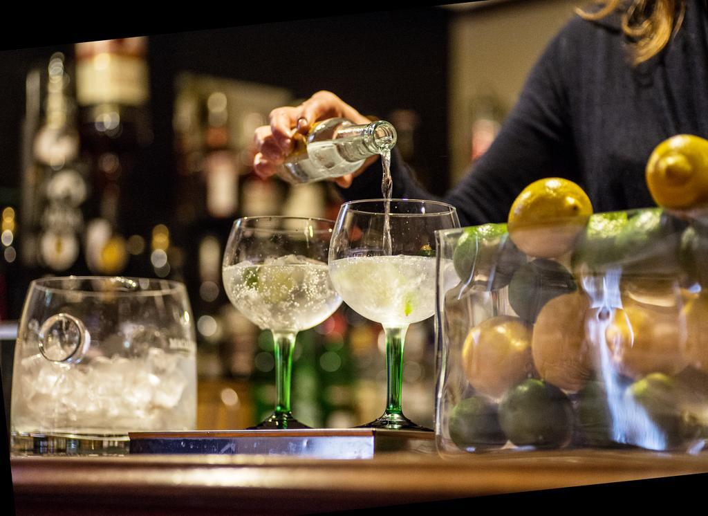 Buccleuch Arms Hotel St Boswells ภายนอก รูปภาพ